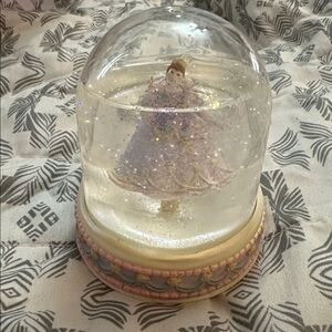 Avon Fairy Queen Snow Globe.